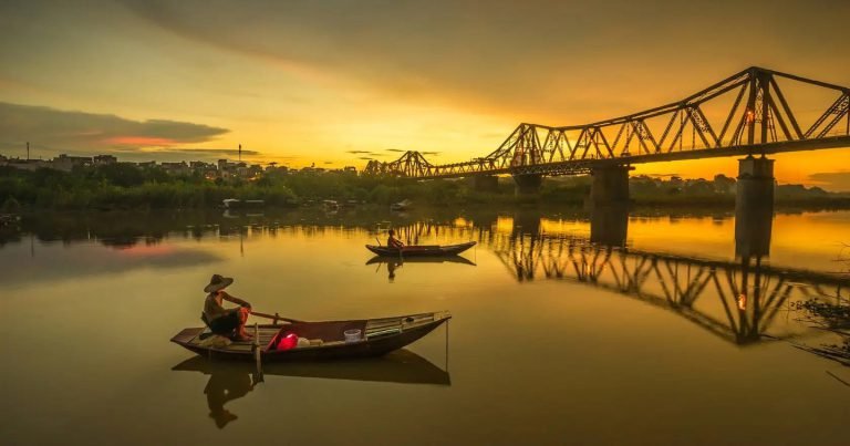 Ultimate Hanoi Sunrise & Sunset Guide: Scenic Eco Trails & Dawn Walks