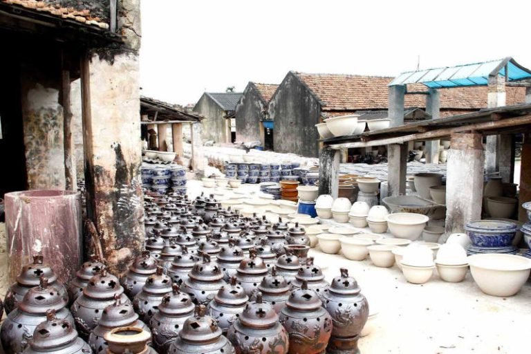 Bat Trang Pottery Village Travel Guide: Hands-On Craft & Clay Trails