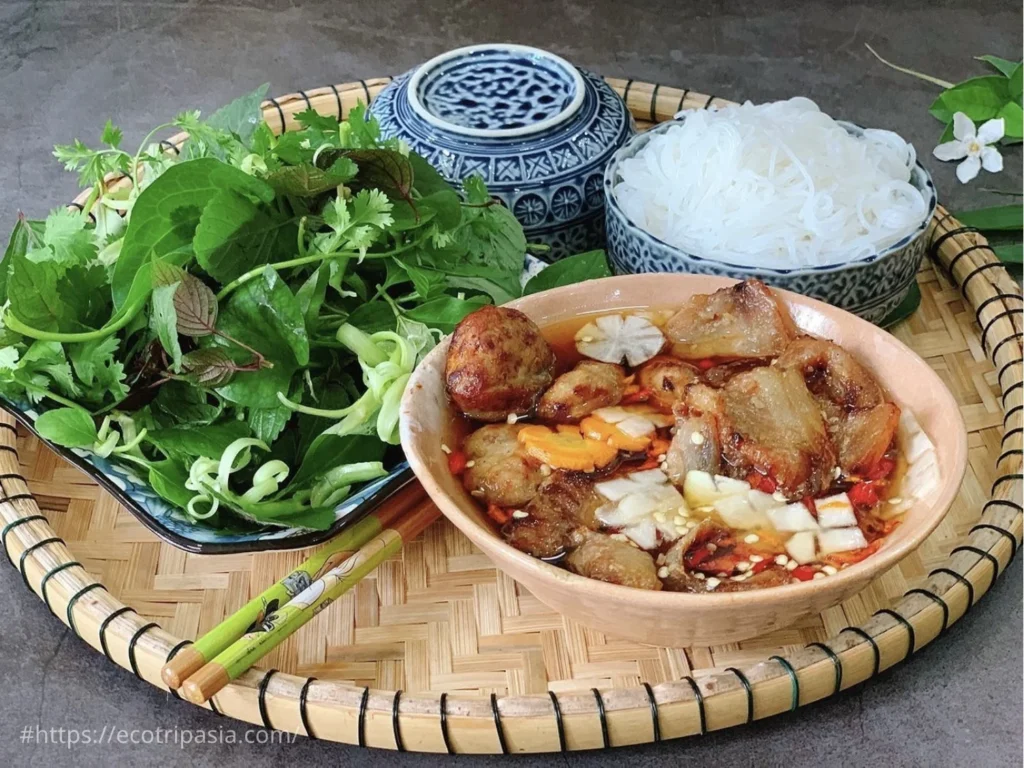 河内复古吉普车地道美食与文化夜游