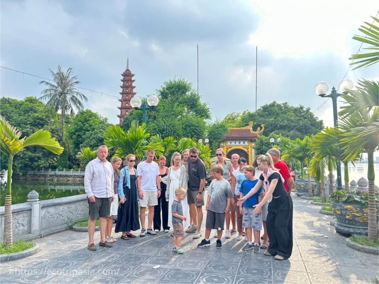 Hanoi Halbtages-Jeep-Stadtführung mit lokalem Essen