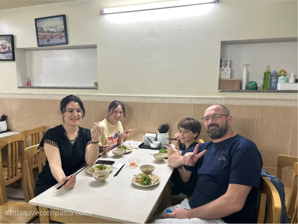 河内复古吉普车地道美食与文化夜游