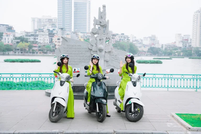 Hanoi City Sightseeing Electric Scooter Female Guides Ao Dai