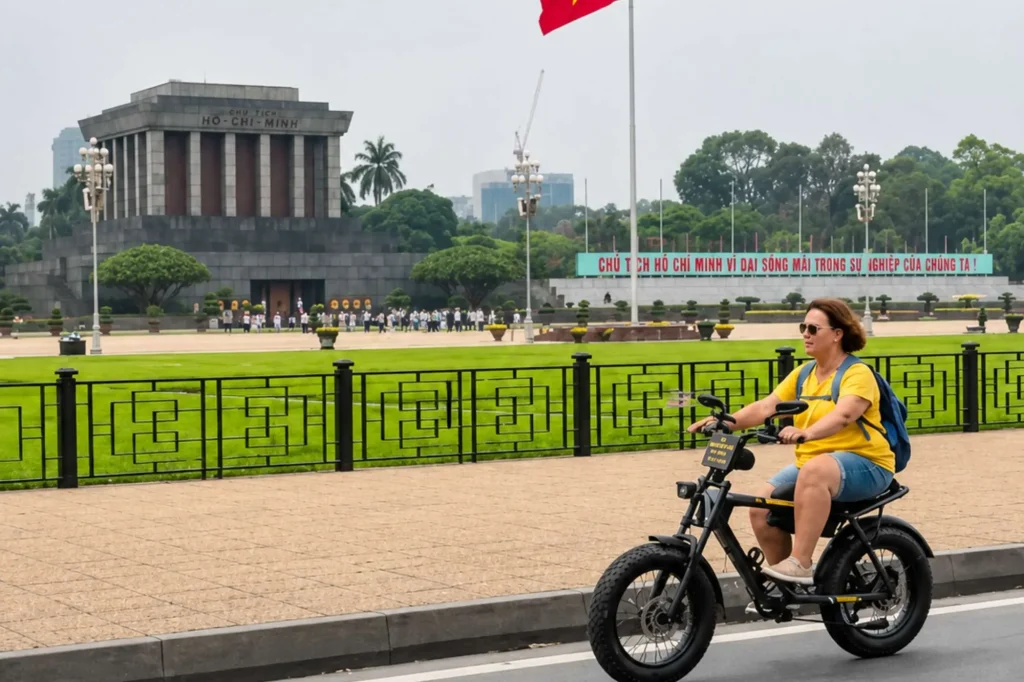 Hanoi Electric Bike Panoramic Lake View