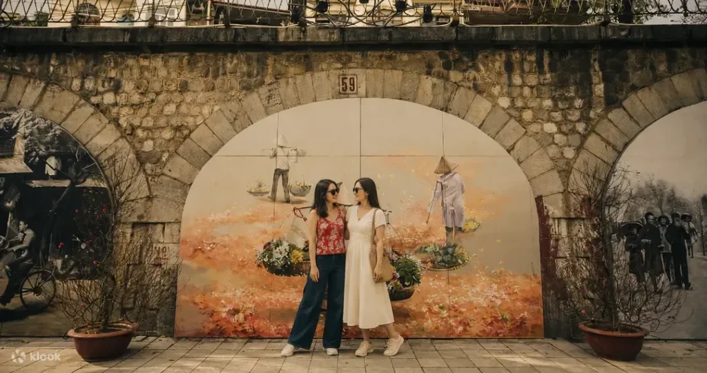 Hanoi Instagram City Tour Ao Dai Photoshoot Long Bien