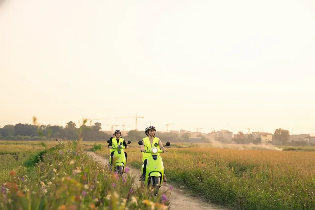 Hanoi Red River Delta Dike Country Road Scooter Ride