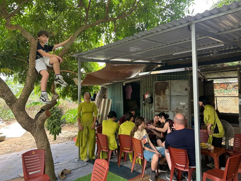Hanoi Self Ride Ebike Quang Ba Flower Fields
